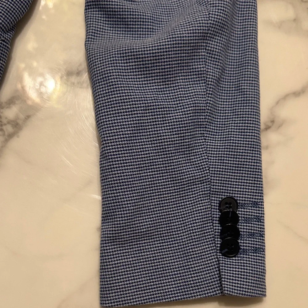 Isaac Mizrahi Navy Patterned Blazer
